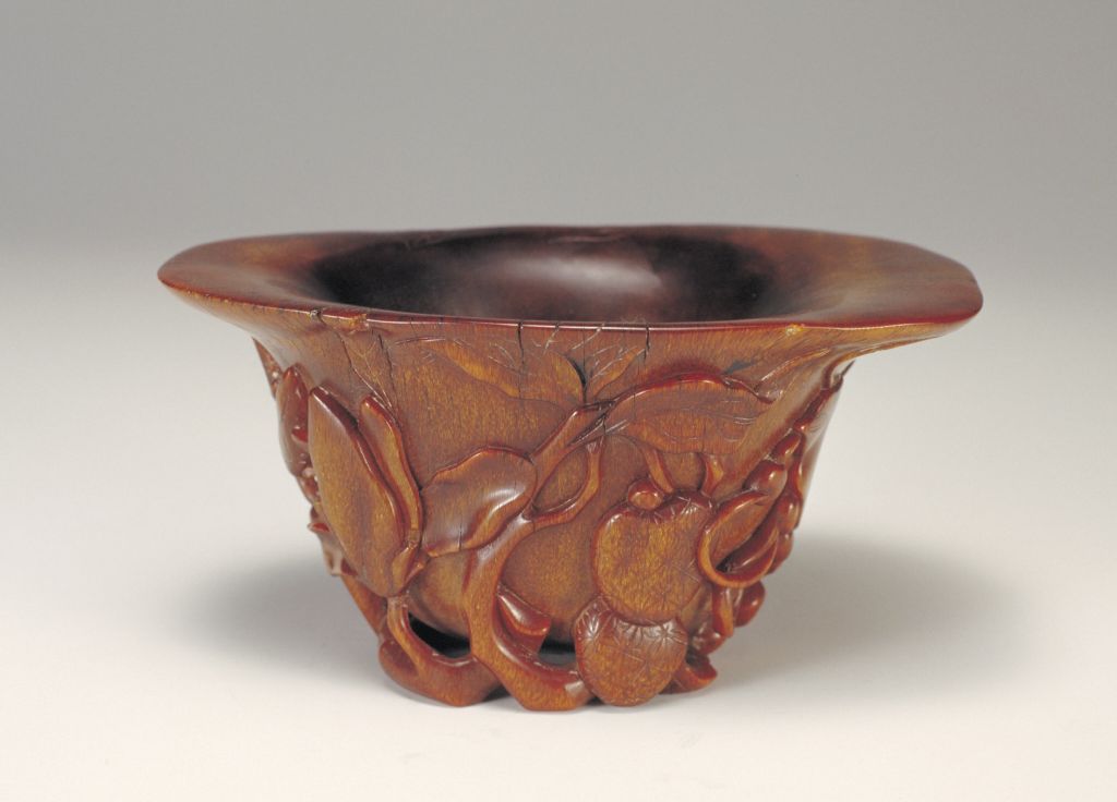 图片[1]-Rhinoceros horn carved magnolia flower and fruit cup-China Archive